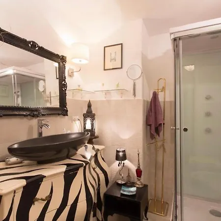 Vatican Confort Apartament *